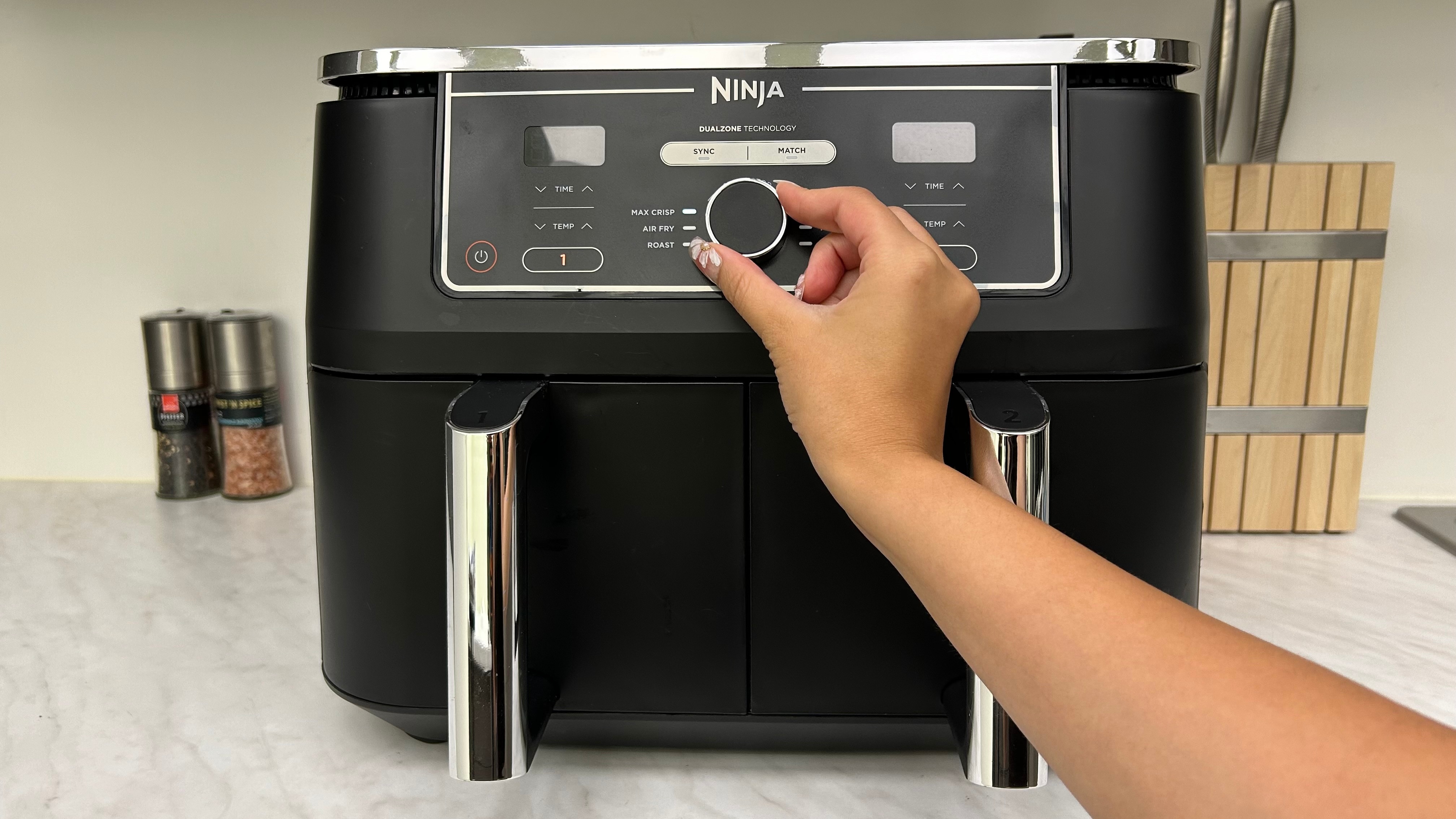 Ninja Foodi Max Dual Zone Heißluftfritteuse Af400eu Test Ninja Foodi Max Dual Zone Test | CHIP