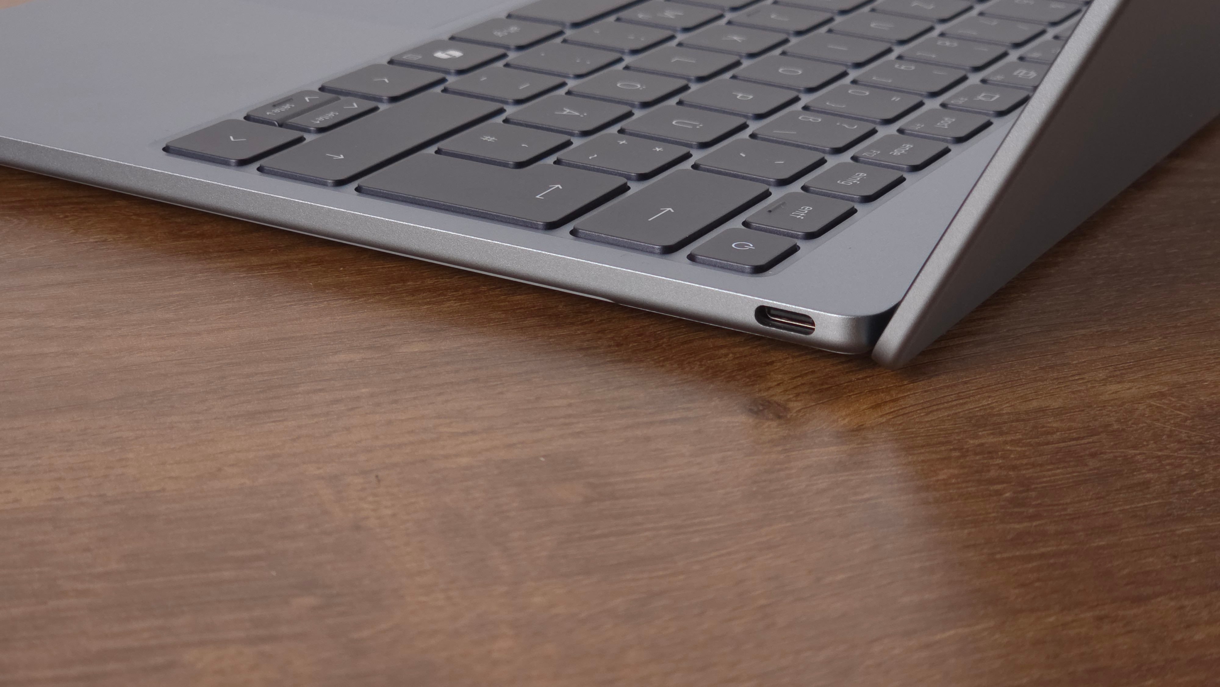 Xos 13 Dell XPS 13 DX13260 (2026) Test - CHIP