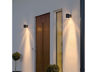 Konstsmide Modena Wandleuchte , schwarz lackiertes Aluminium, klares Acrylglas, Reflektor -