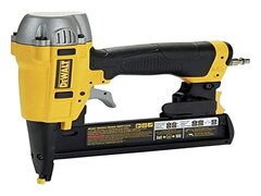 DeWalt Klammernagler Druckluft DSTSX, 38mm - DPSSX38-XJ